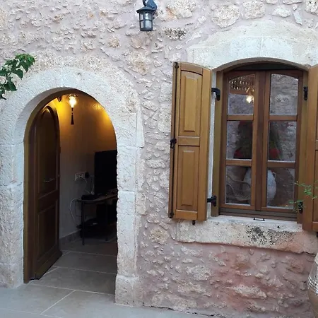 Wild Violet Villa: An Old Vision Of Luxury Melidhónion